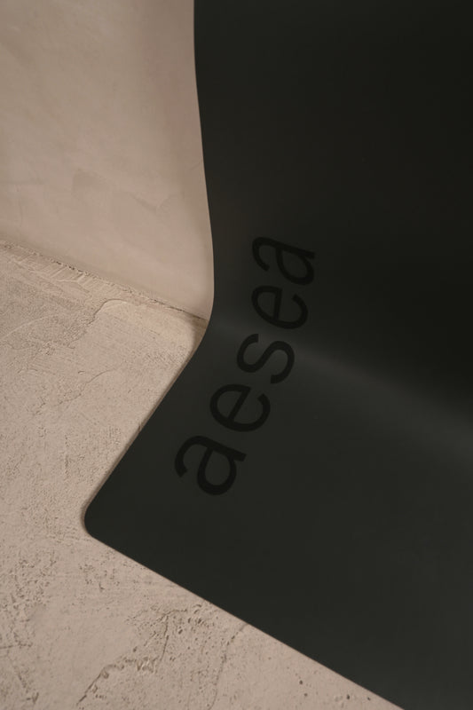 Tapis aesea - gris charbon